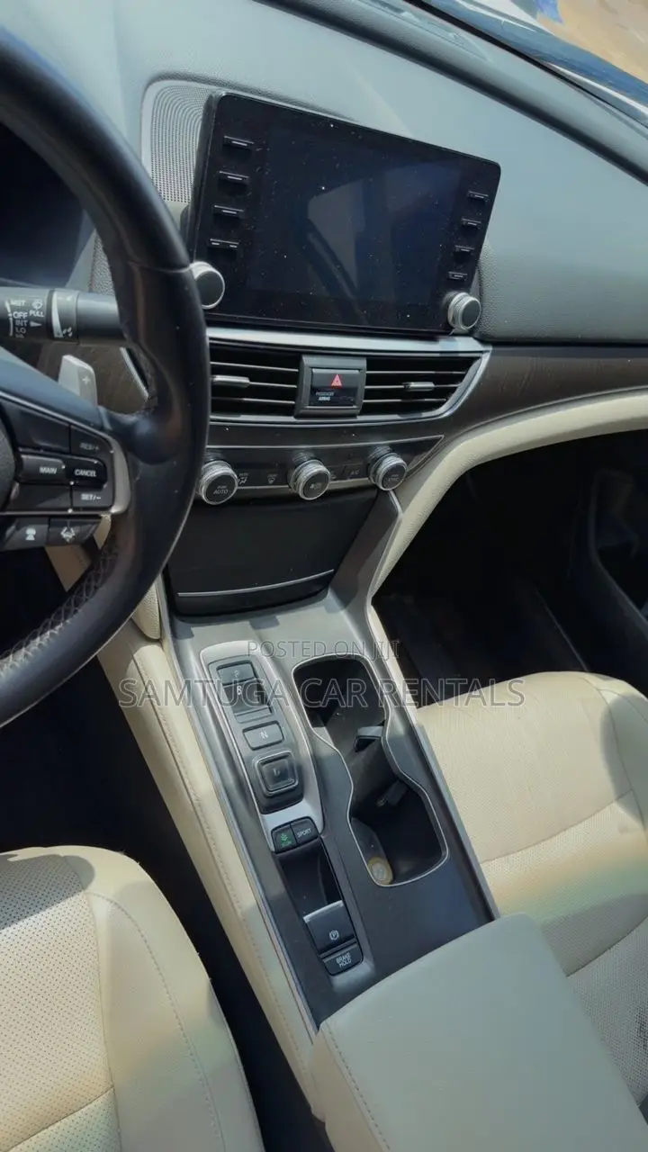 Honda Accord 2018 White