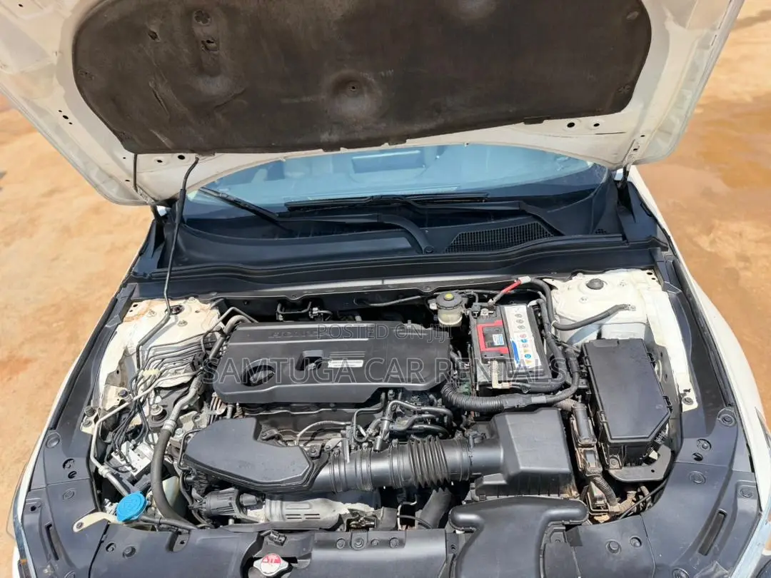 Honda Accord 2018 White