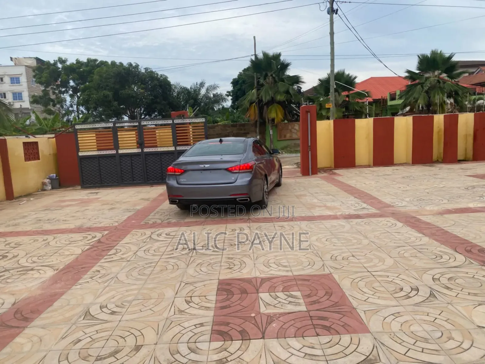 Hyundai Genesis 3.8 AWD 2016 Gray