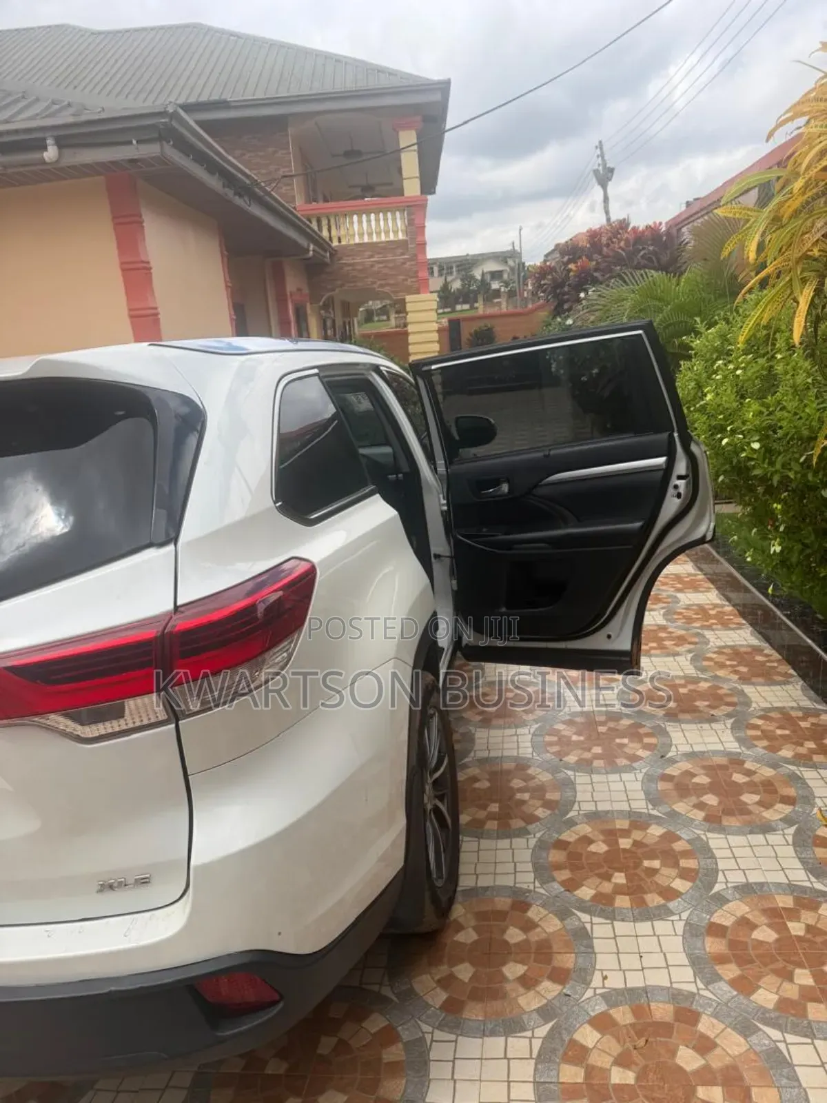 Toyota Highlander Limited 2019 White