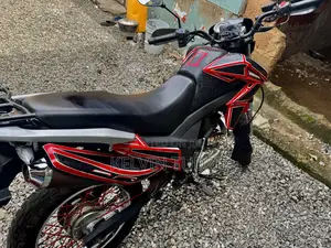 Royal Motorcycle 2025 Black