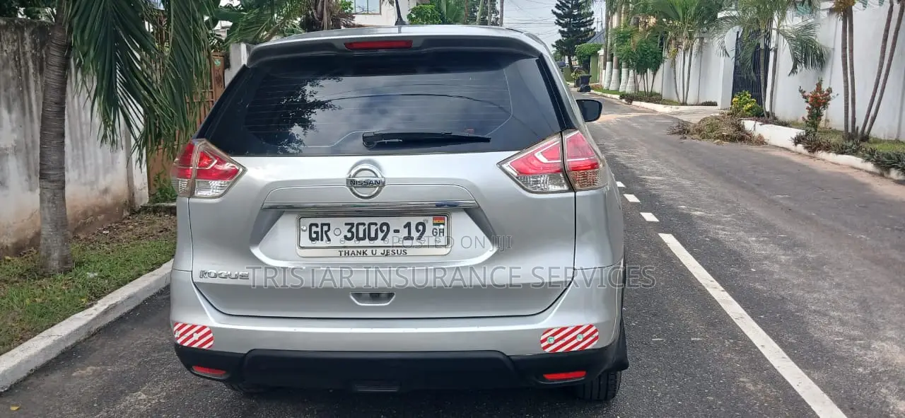 Nissan Rogue S 4dr SUV AWD (2.5L 4cyl CVT) 2015 Silver