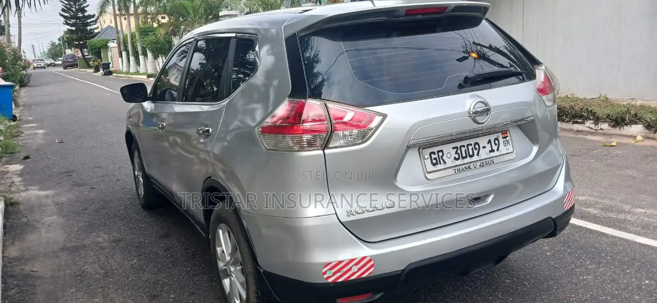 Nissan Rogue S 4dr SUV AWD (2.5L 4cyl CVT) 2015 Silver