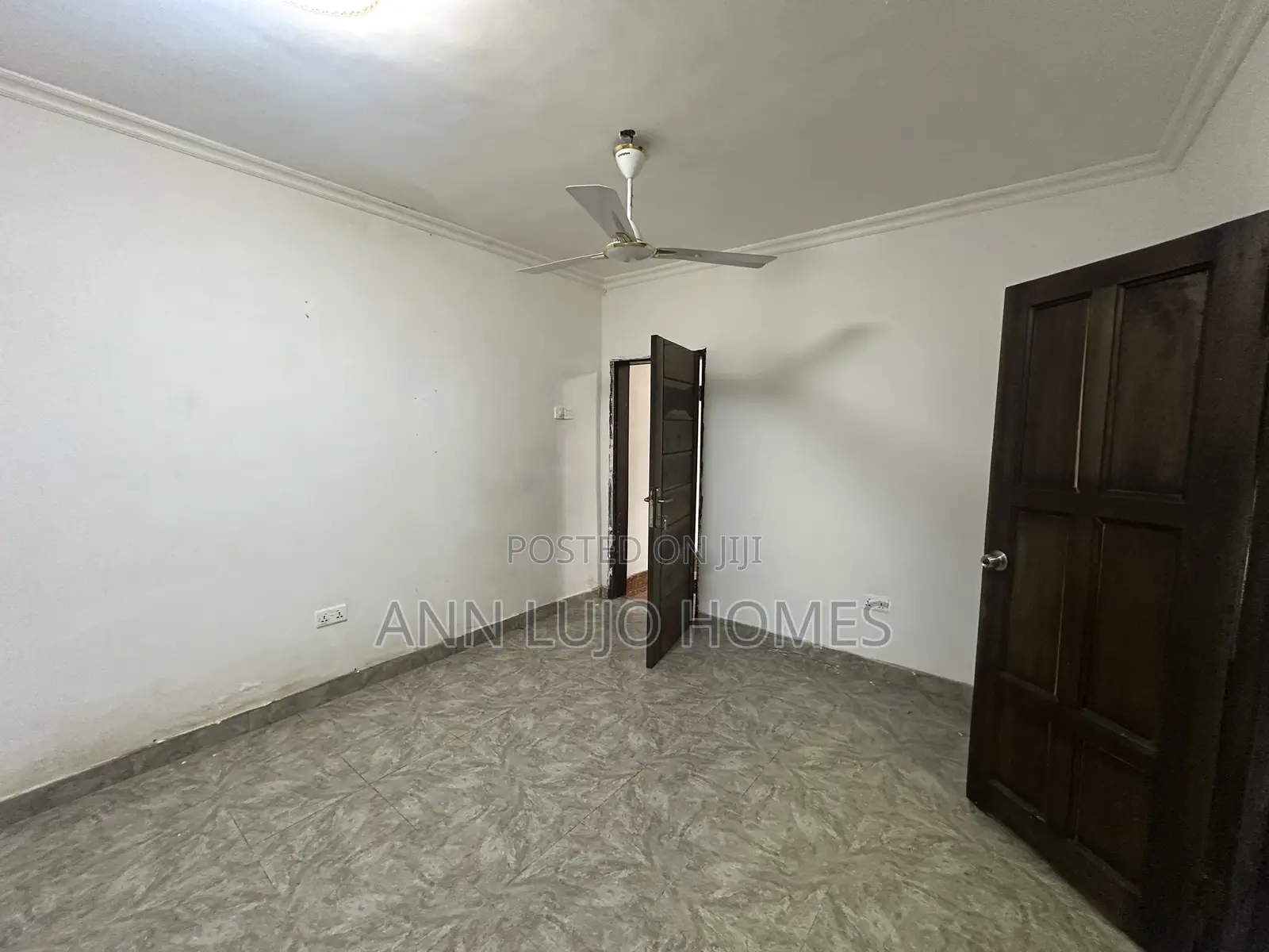 1bdrm Apartment in East Airport, Papaye for rent