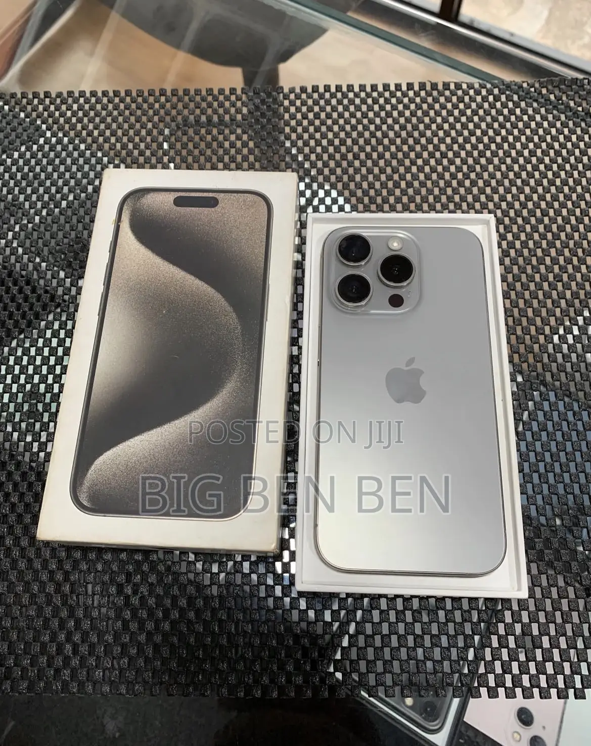 Apple iPhone 15 Pro Max 256 GB