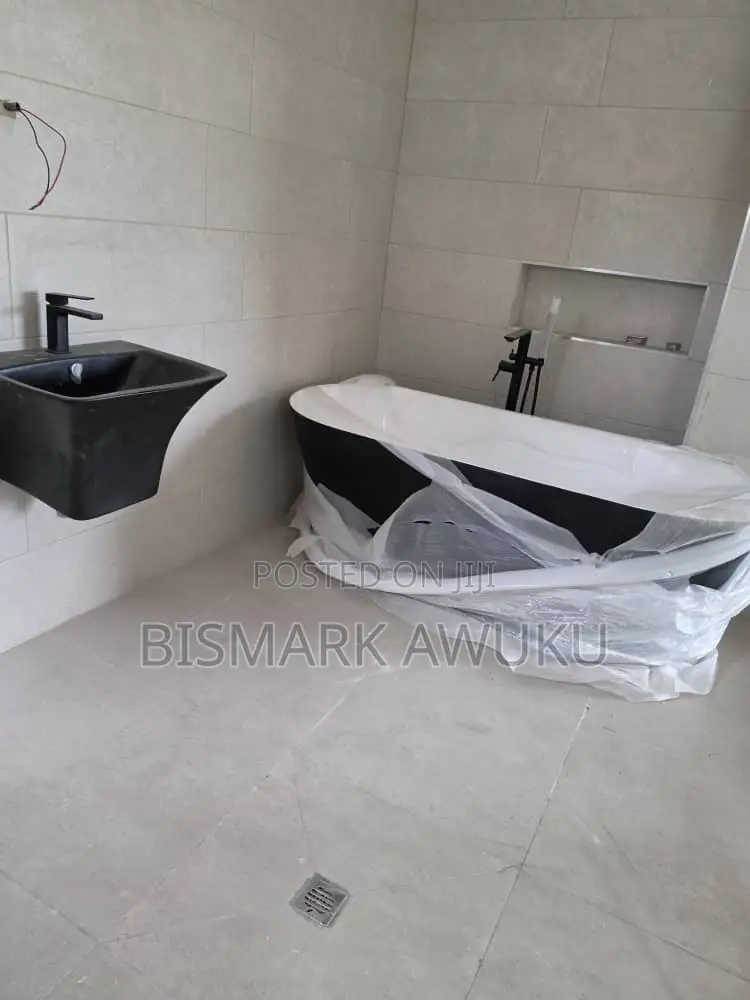 4bdrm House in East Legon for sale
