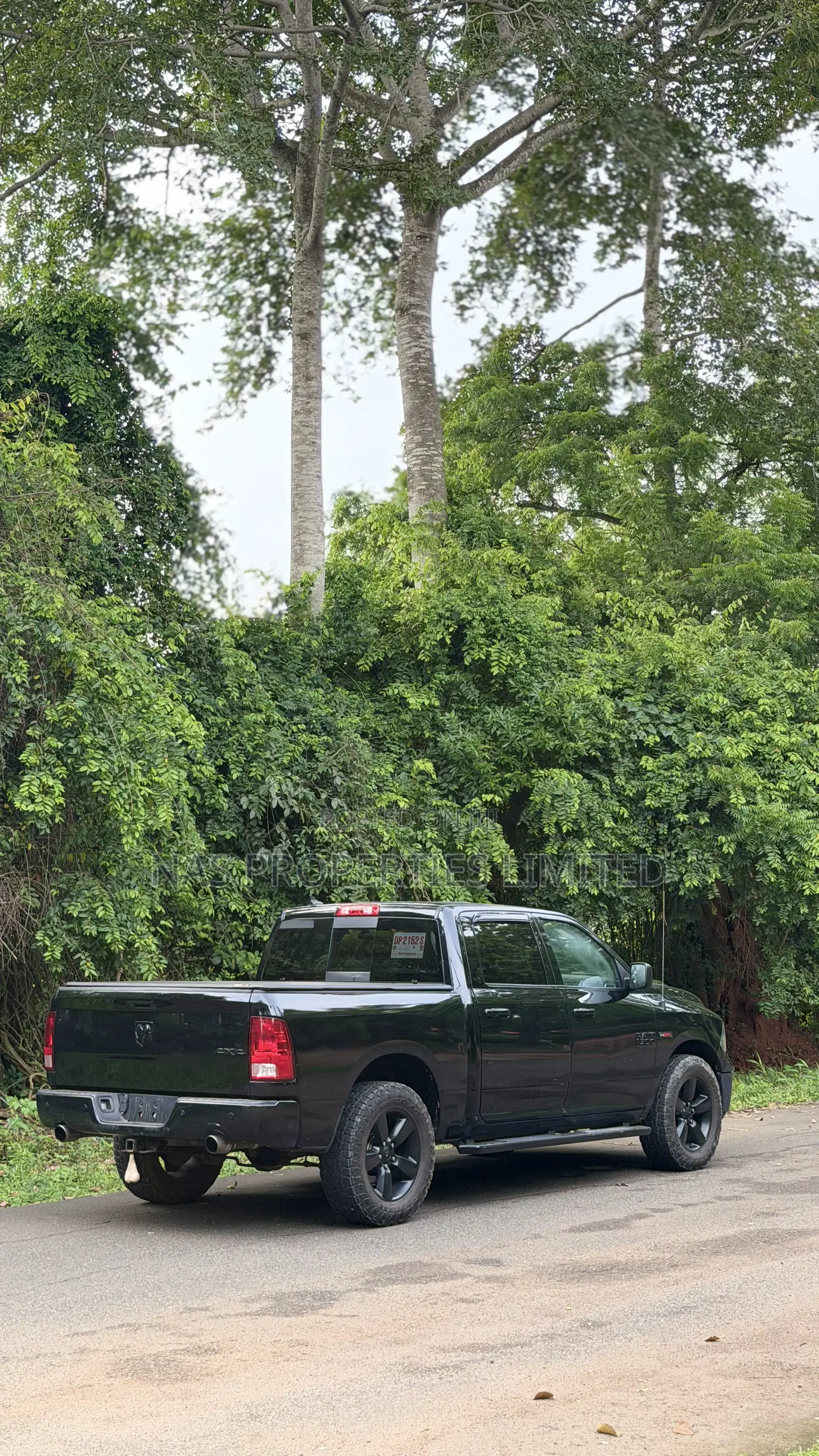 RAM 1500 Classic 2023 Black