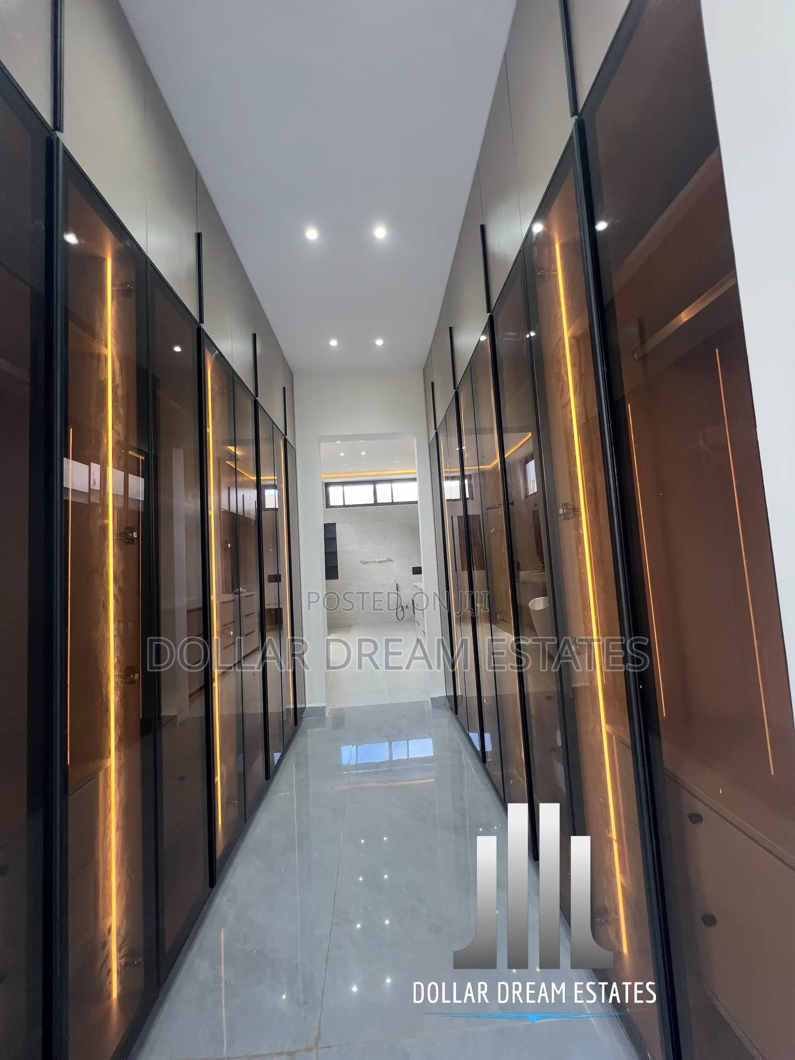 6bdrm House in Tseaddo for sale
