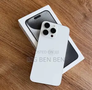 Apple iPhone 15 Pro Max 256 GB White