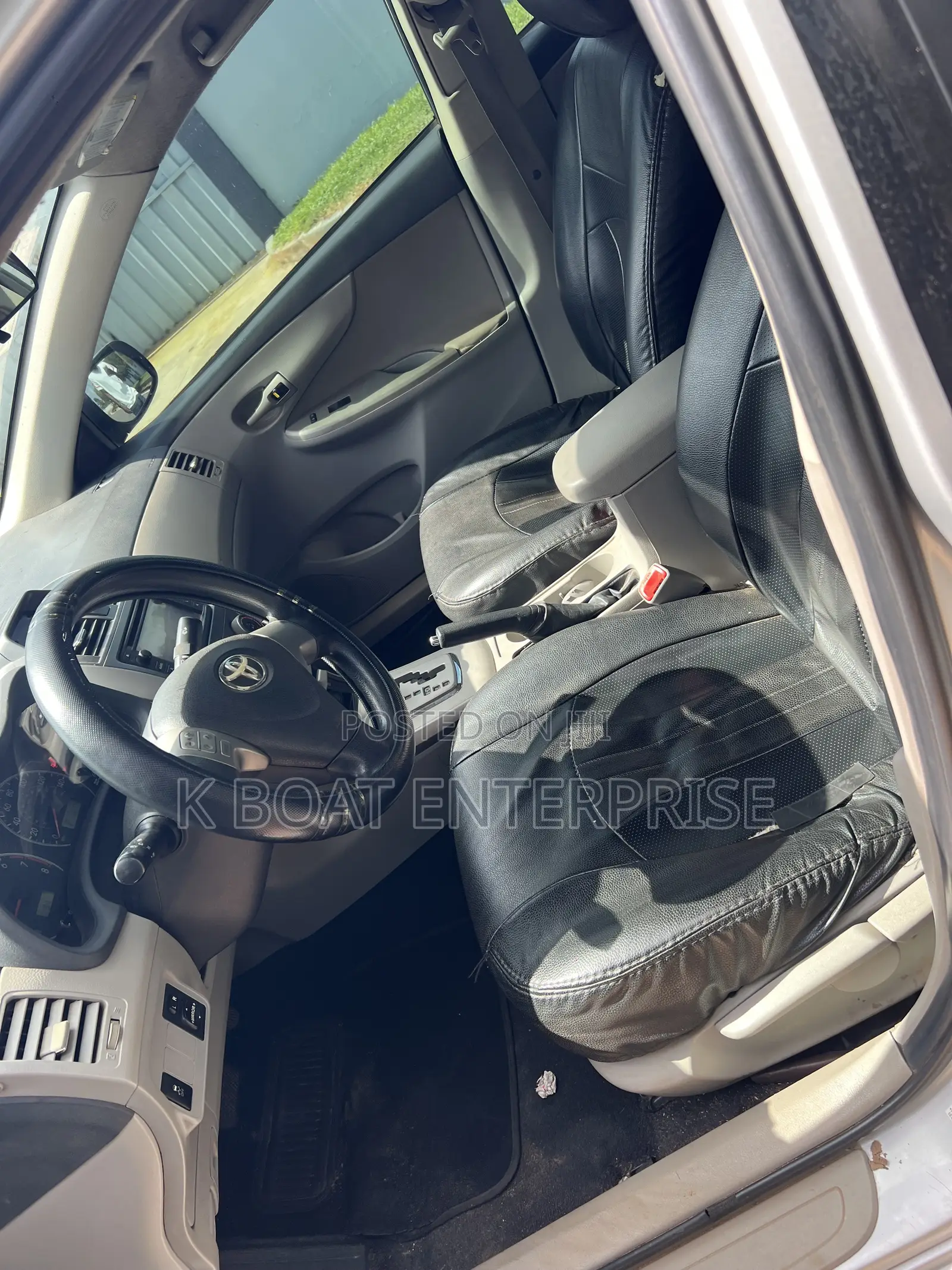 Toyota Corolla S 4dr Sedan (1.8L 4cyl CVT) 2016