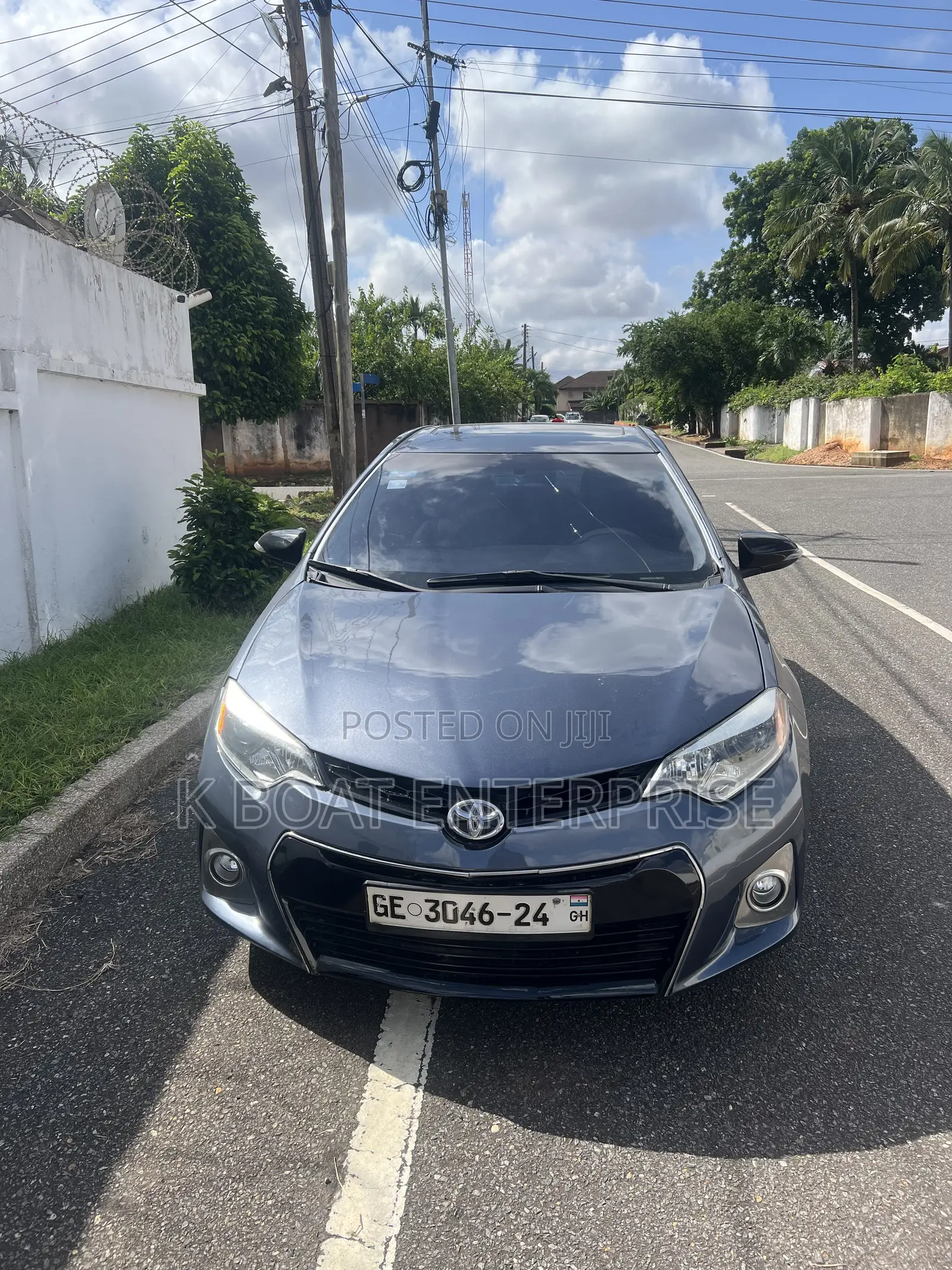 Toyota Corolla S 4dr Sedan (1.8L 4cyl CVT) 2016