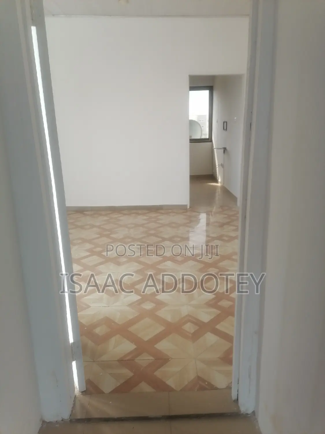 1bdrm Apartment in Chamber And Hall, Baatsona Total for rent