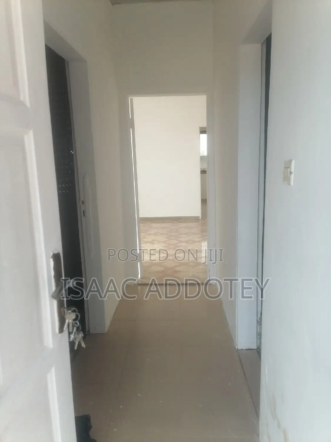1bdrm Apartment in Chamber And Hall, Baatsona Total for rent