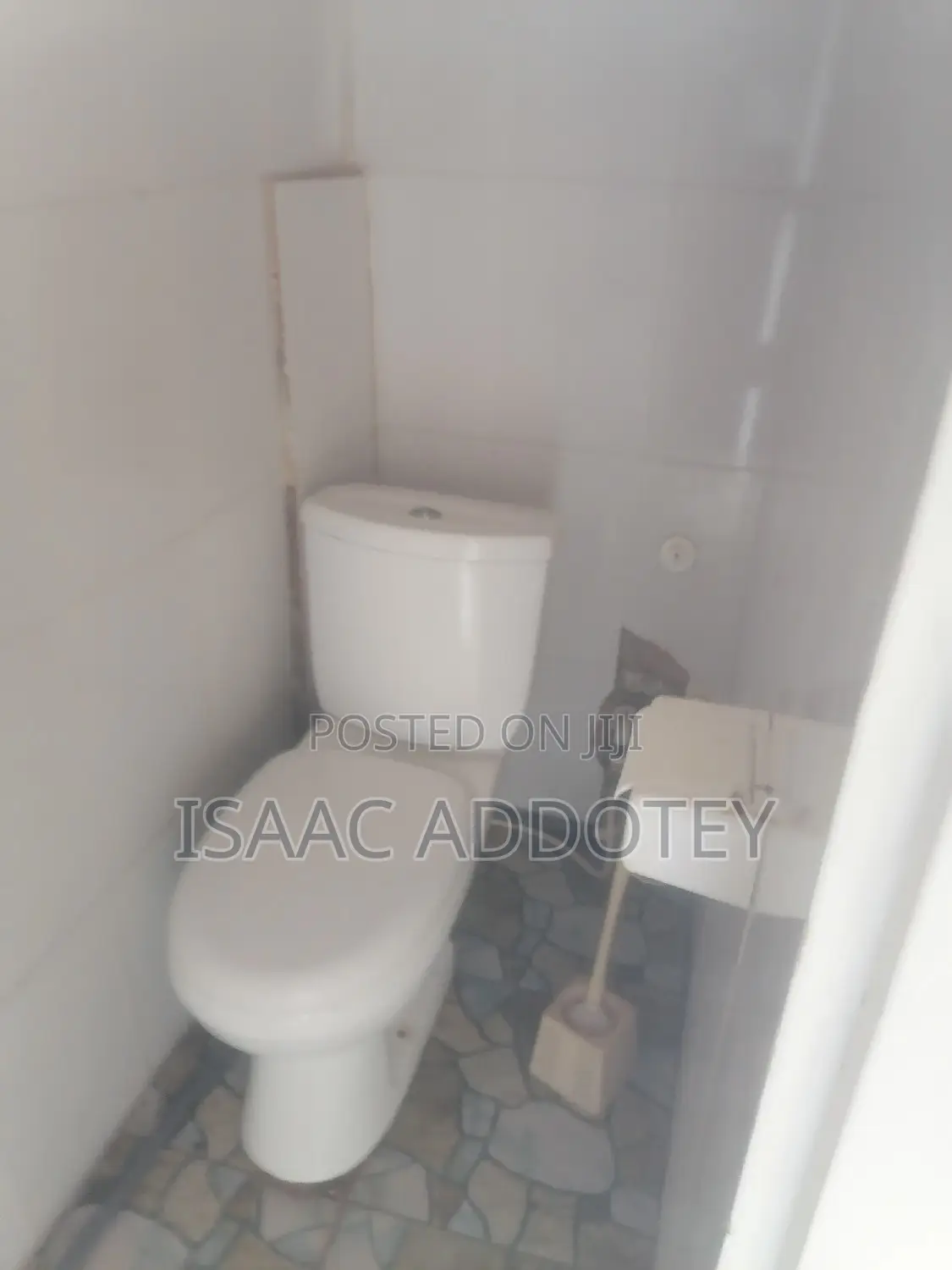 1bdrm Apartment in Chamber And Hall, Baatsona Total for rent