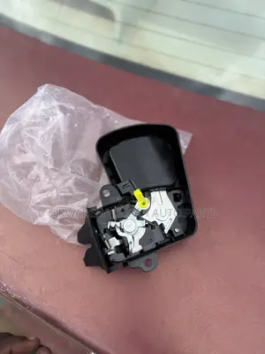 Original Toyota Corolla Butt Lock Available for All Cars
