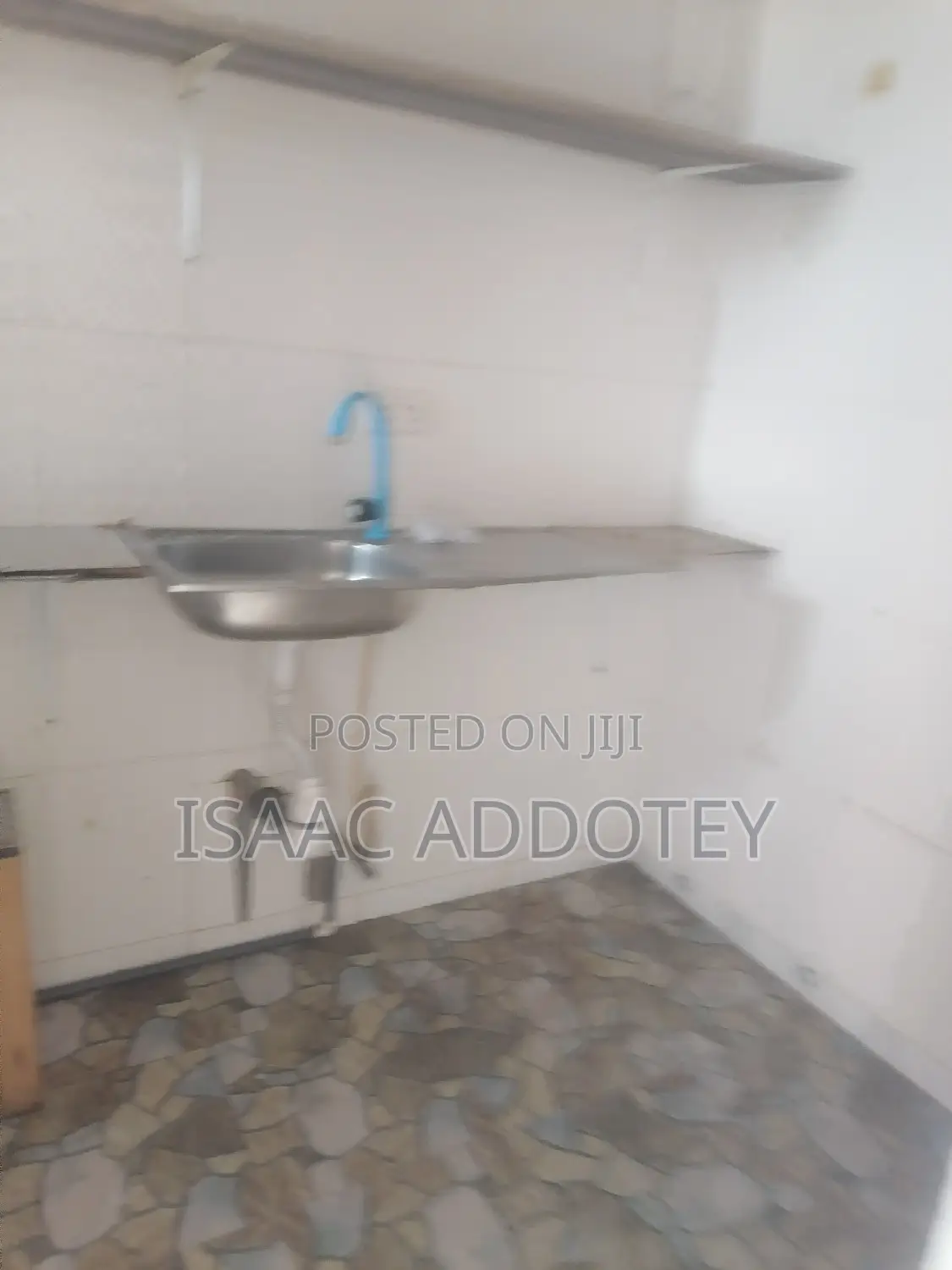 1bdrm Apartment in Chamber And Hall, Baatsona Total for rent