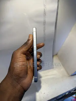 Apple iPhone 15 128 GB White