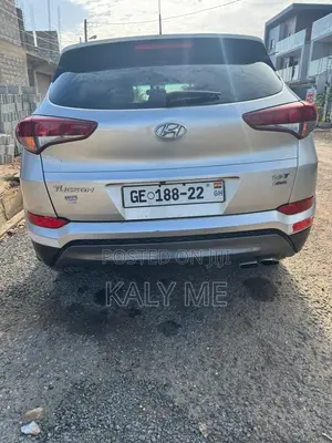 Hyundai Tucson Sport AWD 2016 Silver