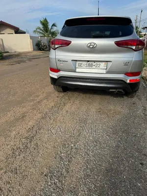 Hyundai Tucson Sport AWD 2016 Silver