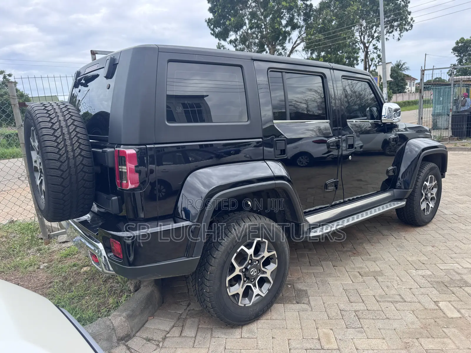 Car 2020 Black