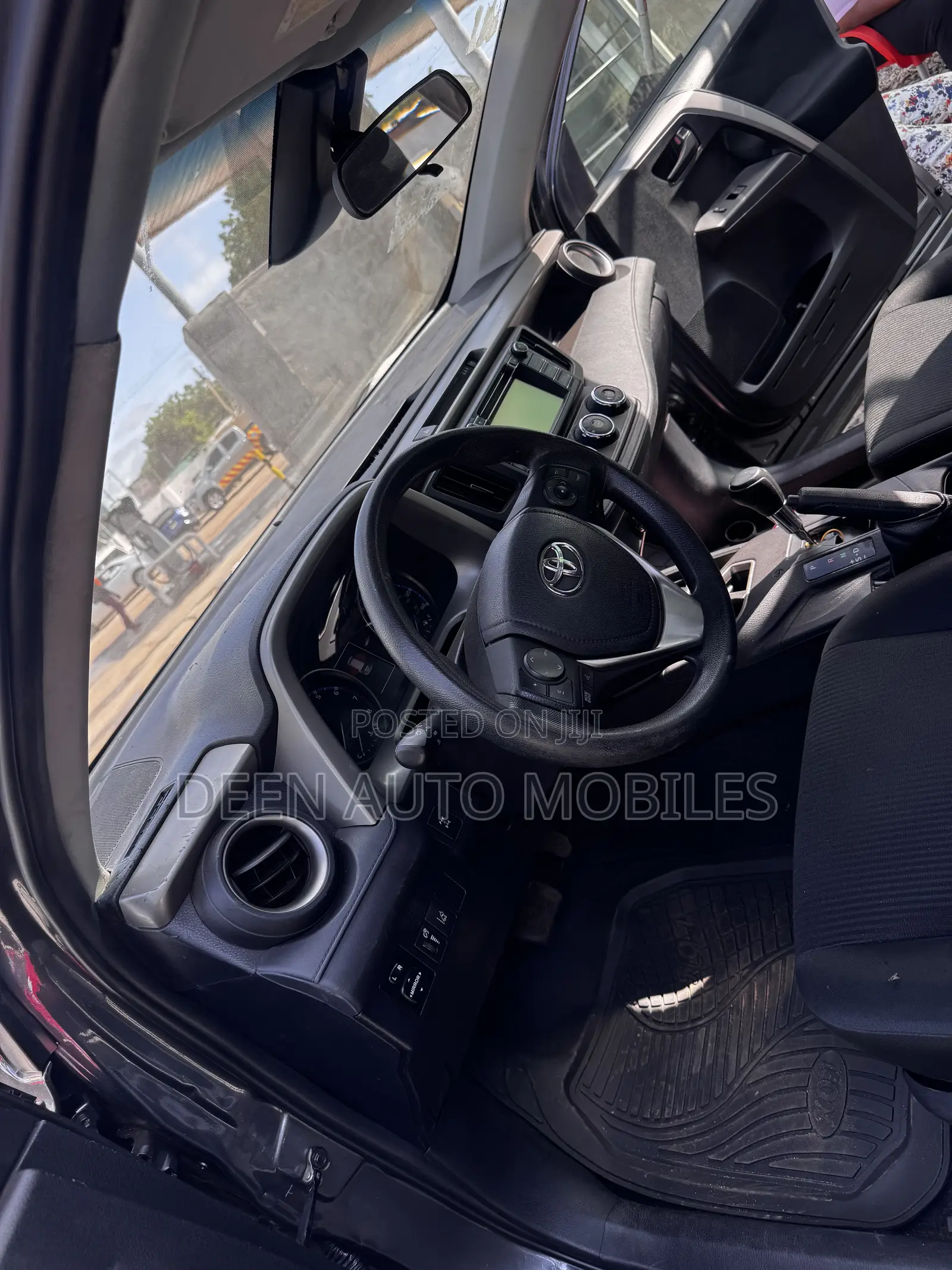 Toyota RAV4 2018 Gray