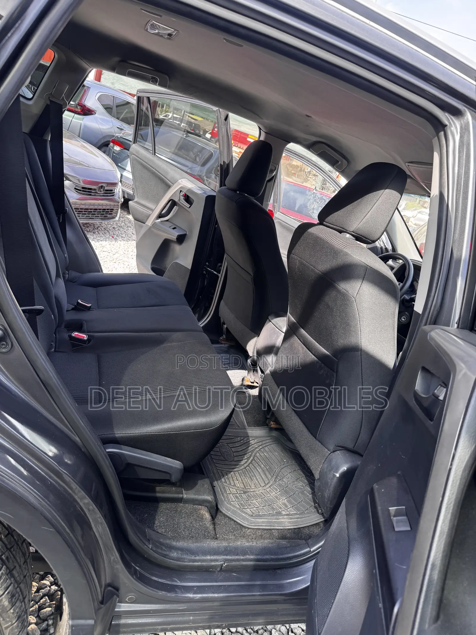 Toyota RAV4 2018 Gray