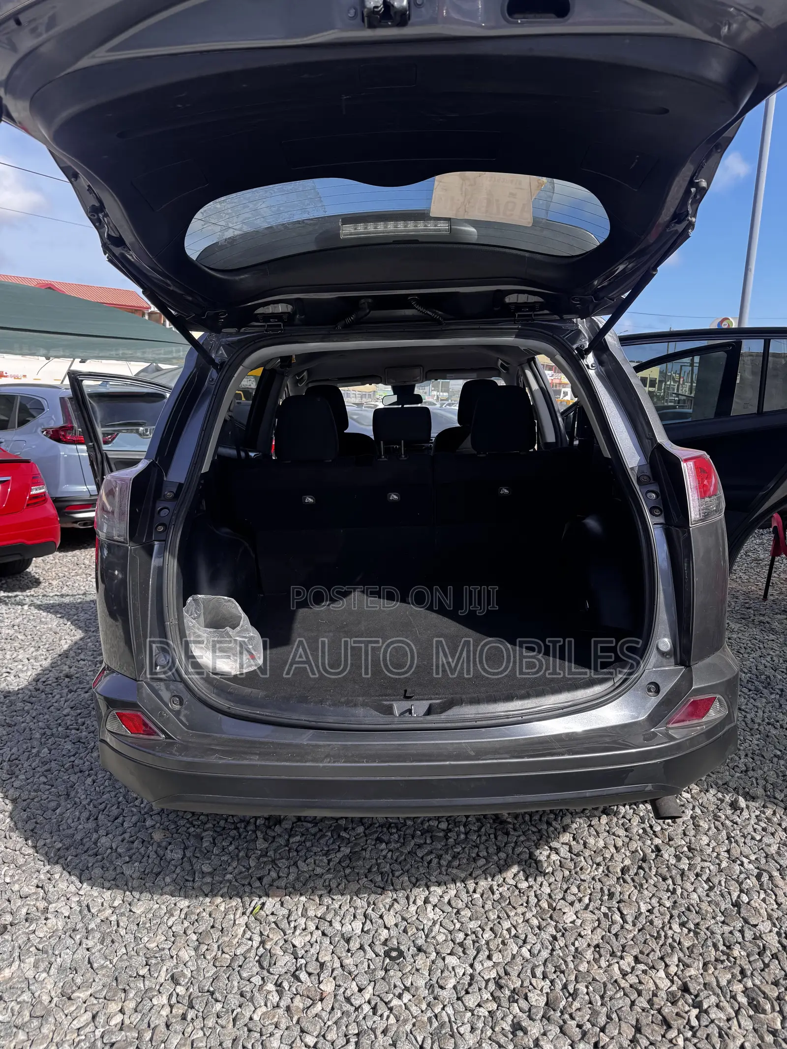 Toyota RAV4 2018 Gray
