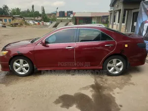 Toyota Camry 2010