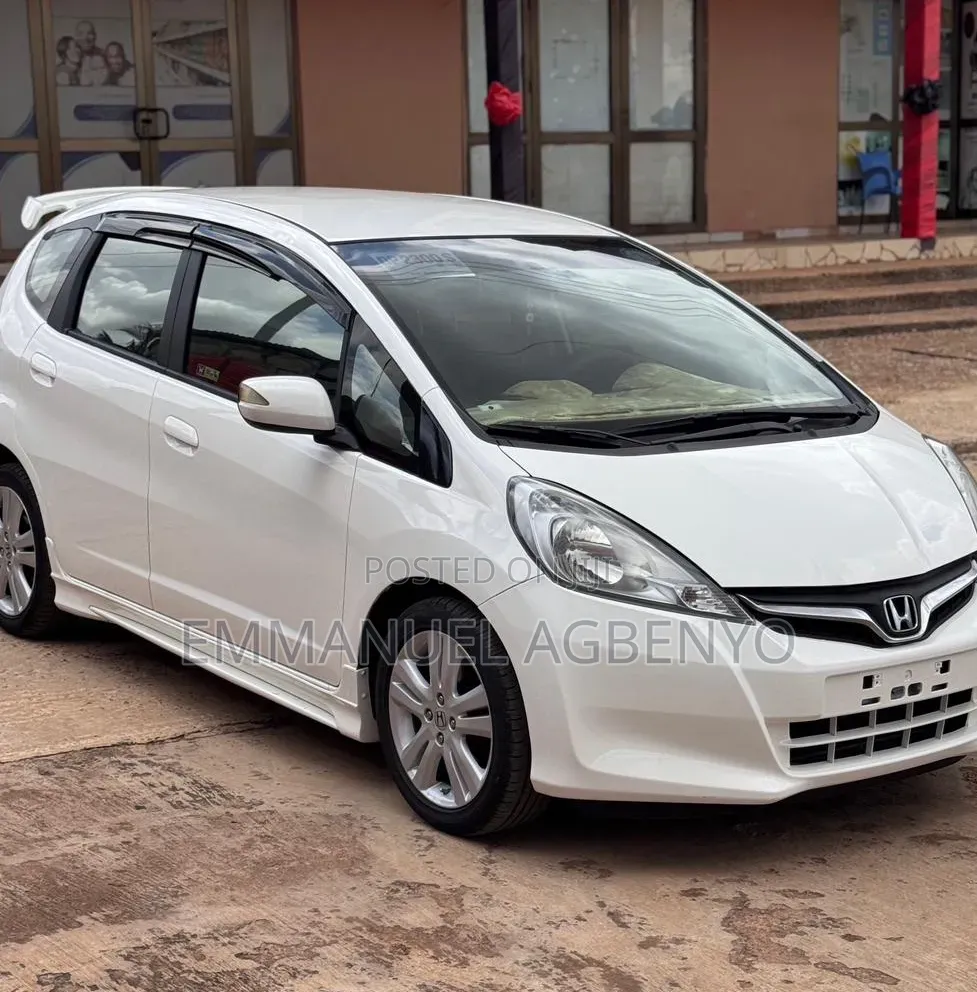 Honda Fit 2012 White
