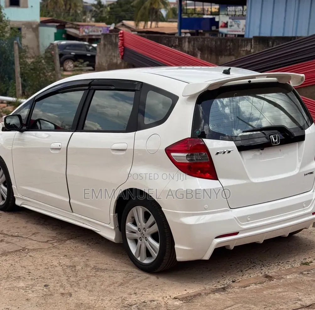 Honda Fit 2012 White