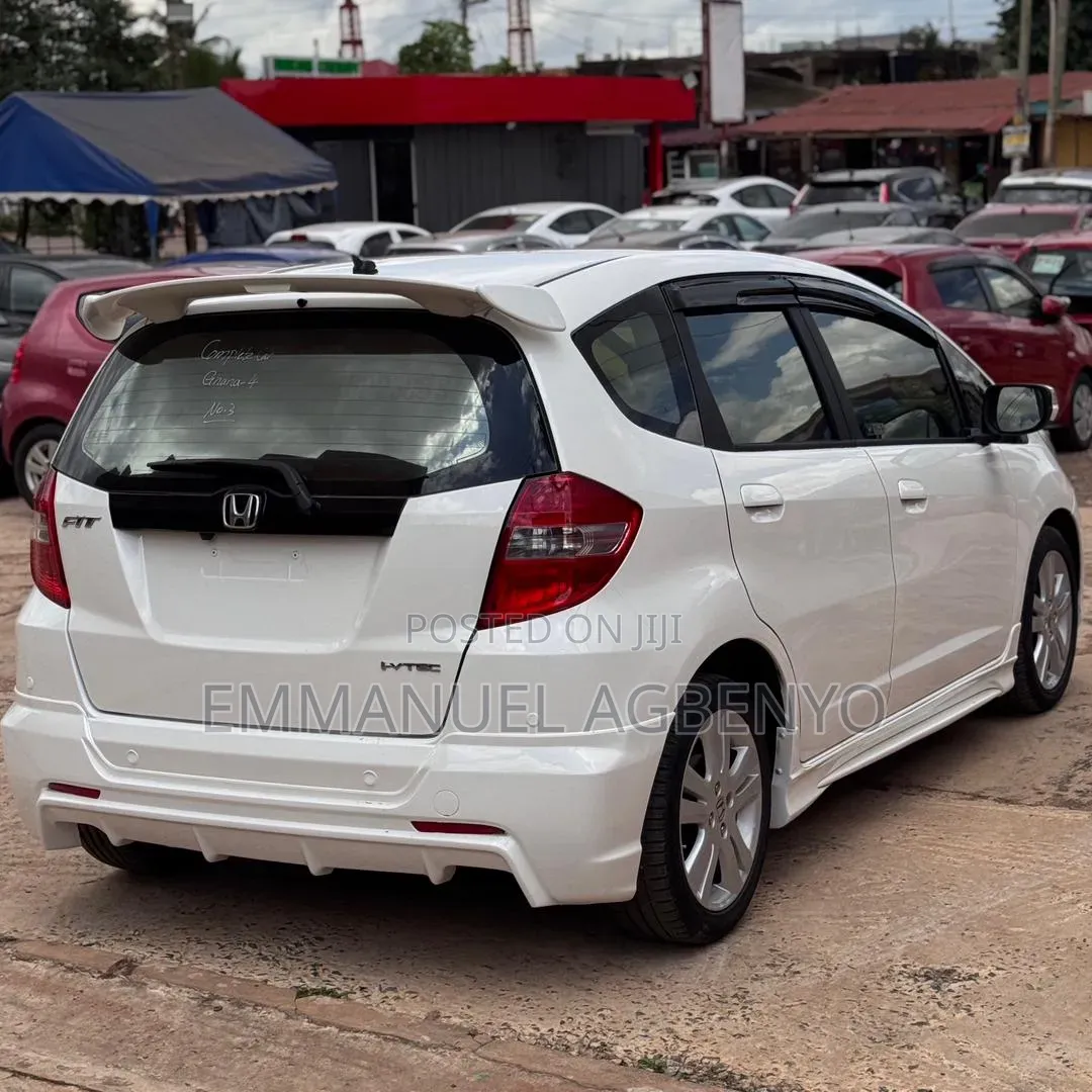Honda Fit 2012 White