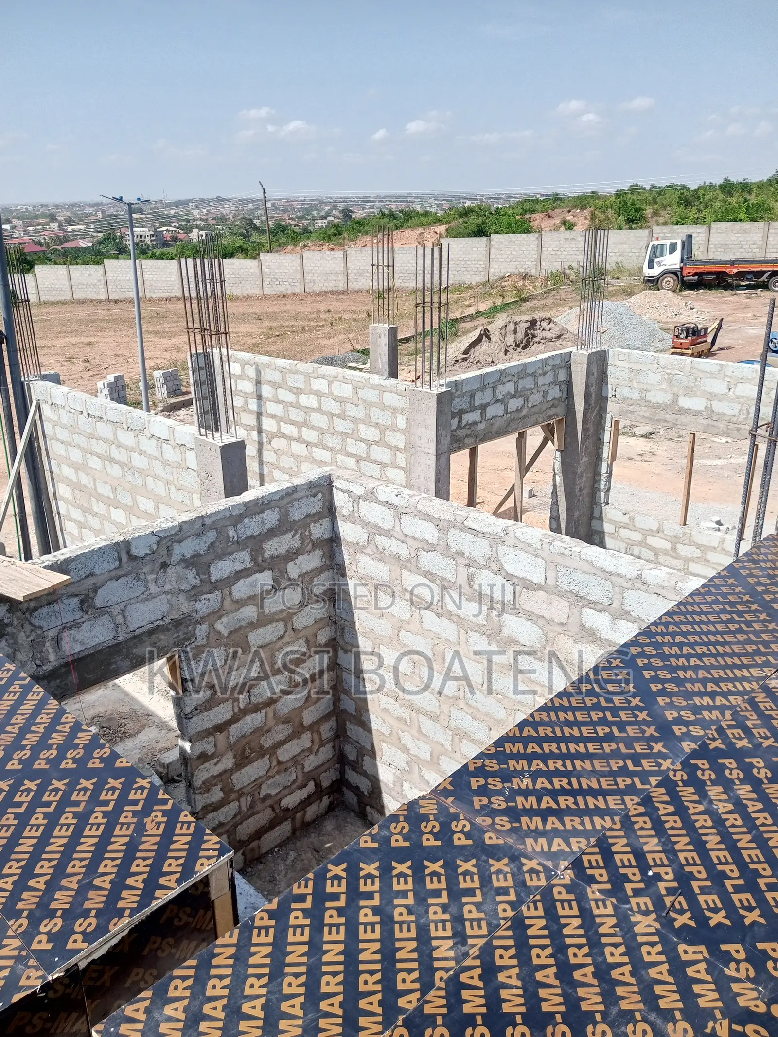 Scaffoldin. Plywood. Board Rentals. 2/4