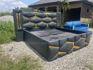 Quality Modern Queen Size Bed Frame Factory Direct Price