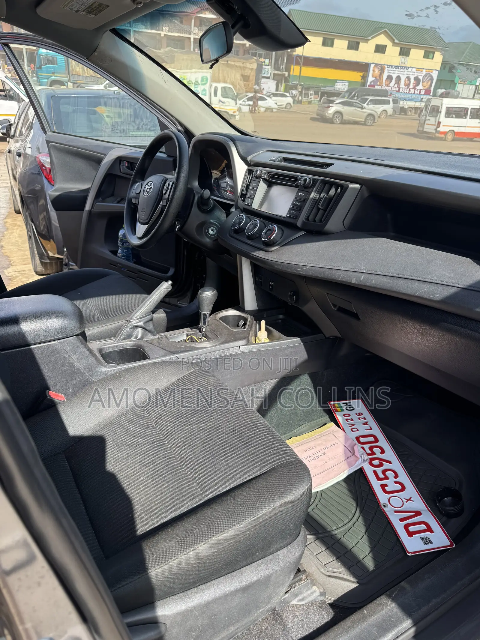 Toyota RAV4 LE 4dr SUV AWD (2.5L 4cyl 6A) 2018 Black