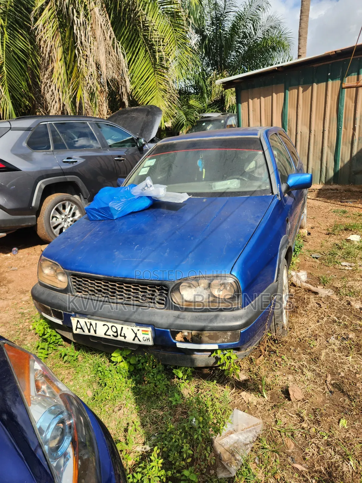 Volkswagen Golf 2002 Blue
