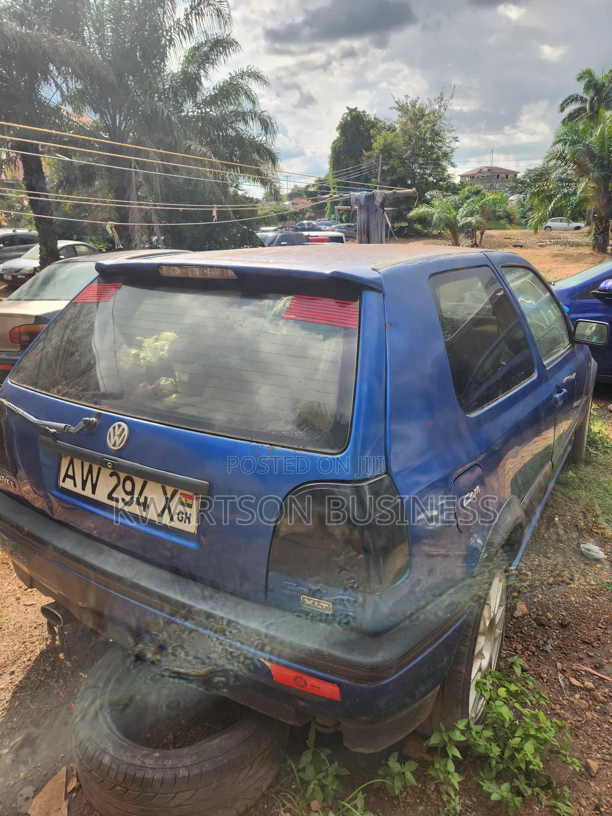 Volkswagen Golf 2002 Blue