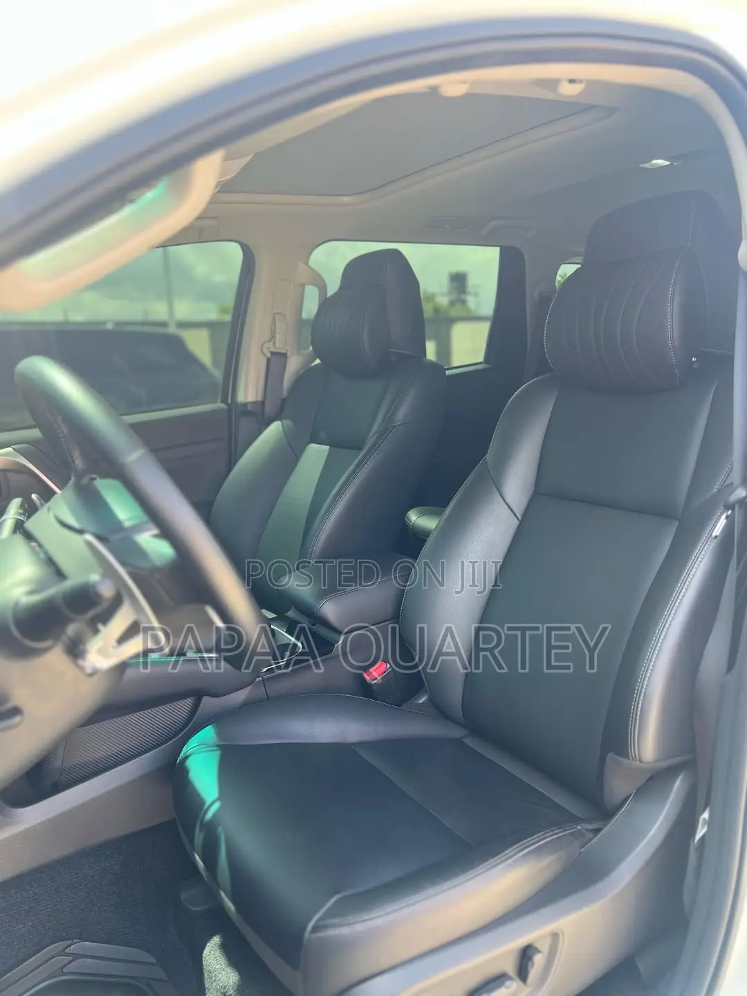 Mitsubishi Montero Sport 2025 White