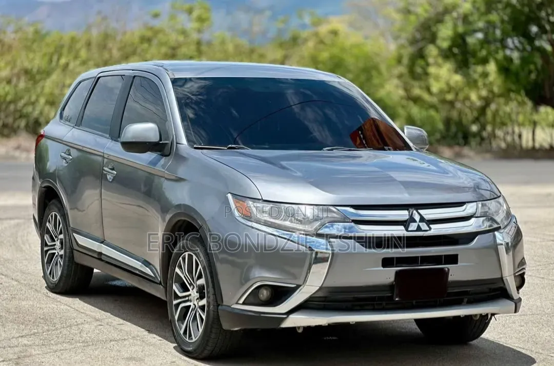 Mitsubishi Outlander SE AWC 2018 Silver