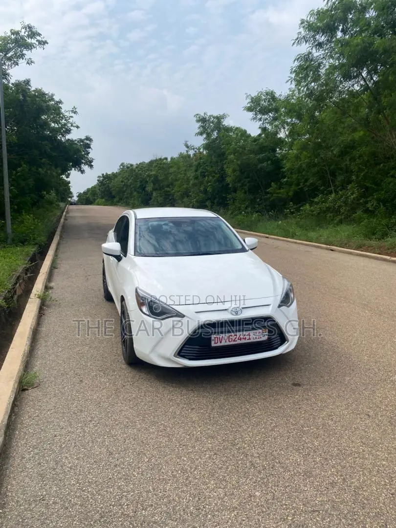 Toyota Yaris iA 1.5 FWD 2018 White