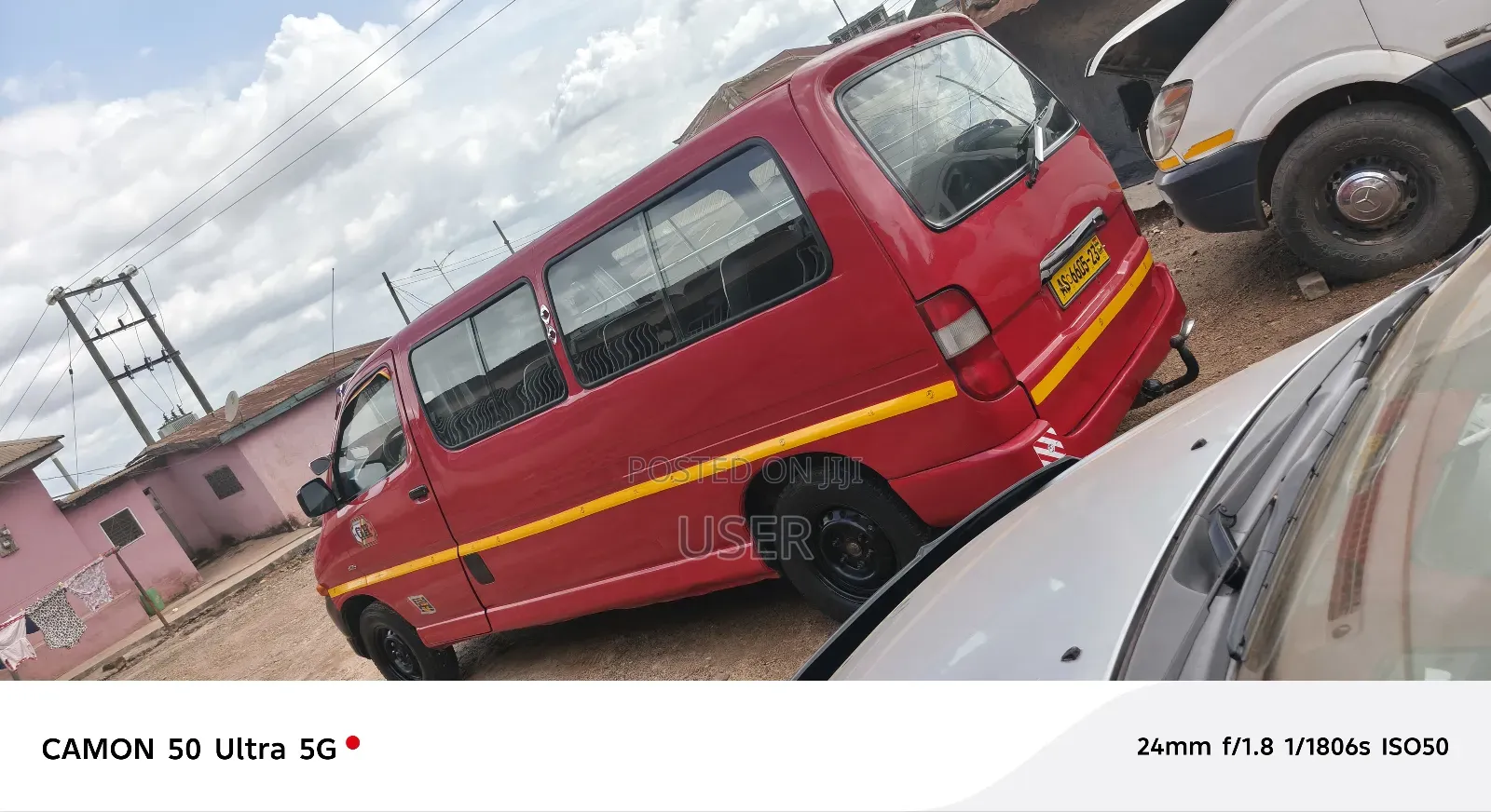 Toyota HiAce 2012 Red