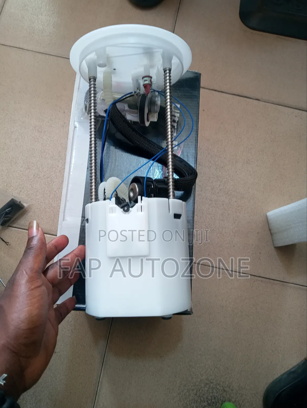 01001. Original Ultra Power Ford Escape and Mercury Mariner Fuel Pump