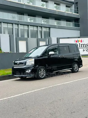 Toyota Voxy 2013 Black