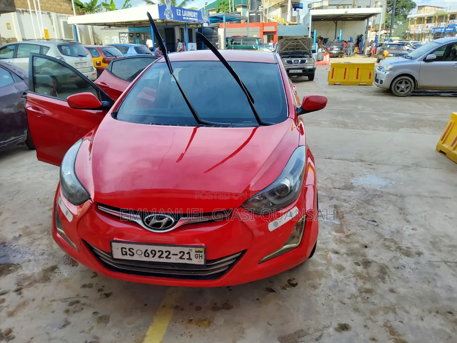 Hyundai Elantra 2015 Red