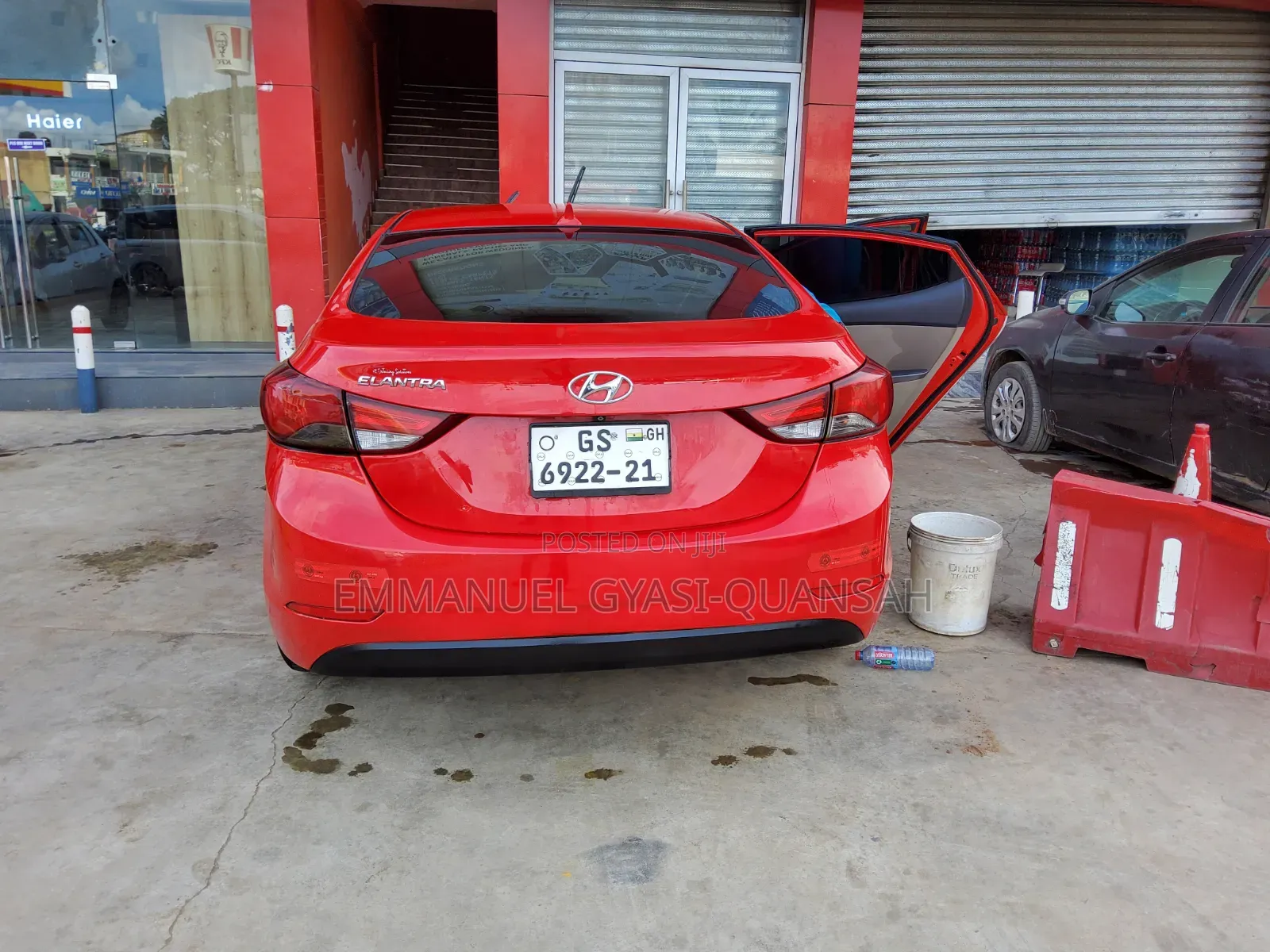 Hyundai Elantra 2015 Red
