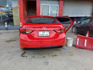 Hyundai Elantra 2015 Red