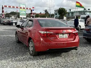 Toyota Corolla LE Premium 4dr Sedan (1.8L 4cyl CVT) 2016 Red