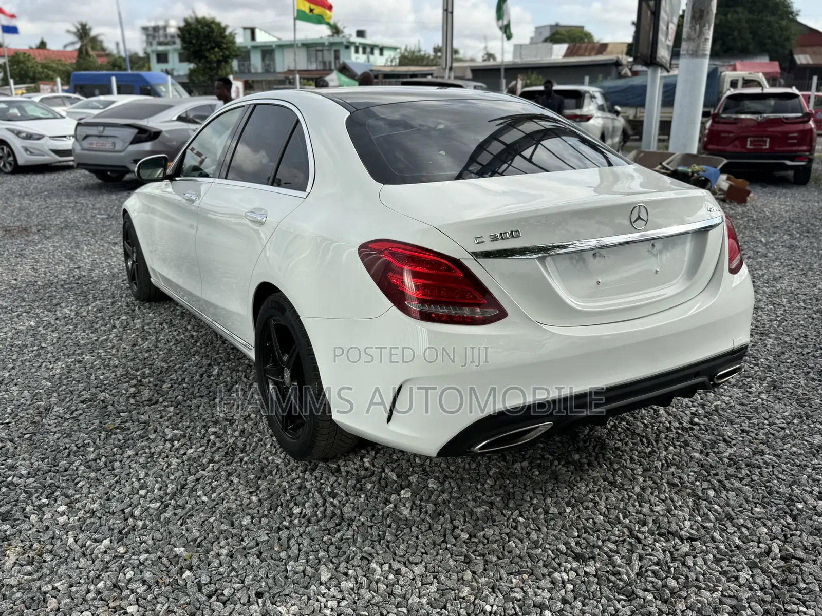 Mercedes-Benz C300 Luxury Sedan RWD (2.0L 4cyl 7A) 2016 White