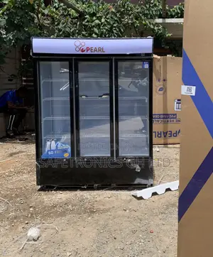 Secure Sleek Pearl 950 Liters 3 Doors Display Cooler PVC-150