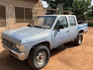 Nissan Hardbody 1997 Blue