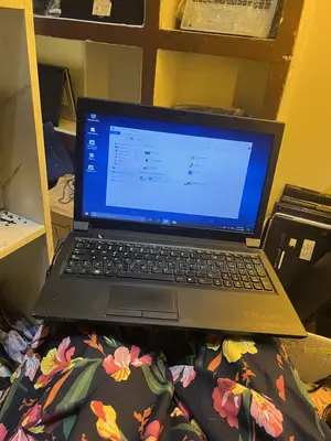 Laptop Lenovo B570 8GB Intel Core i3 HDD+SSD 128GB
